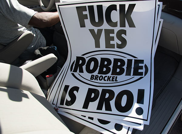 Robbie Brockel Is Pro!